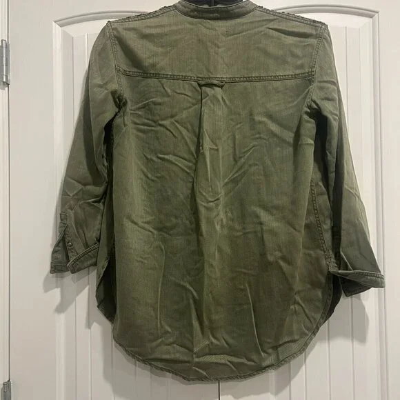 Anthropologie Olive Green Denim Button Down Shirt/Jacket Women’s Size 0 - Picture 8 of 13